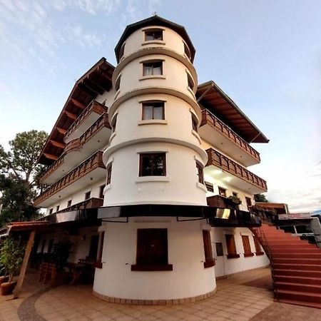 Hospedaria Dos Campanarios Treze Tílias Eksteriør bilde